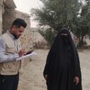 العمل تستجيب لمناشدة مسنة من ذي قار تفتقر لأبسط مقومات الحياة
