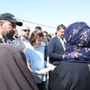 قبيل حلول شهر رمضان المبارك.. وزير الهجرة تتفقد ميدانيا أوضاع النازحين في مخيمات عشوائيات بزيبز بمحافظة الأنبار
