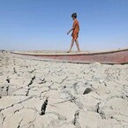 الجفاف يضرب أحد فروع نهر الفرات في العراق
