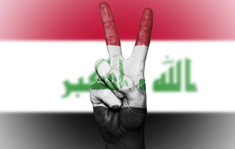بين الوطن المفقود والمستقبل المجهول: اللاجئون والنازحون العراقيون في العيد الوطني