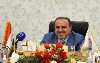 وزير العدل يهنئ المرأة العراقية بعيدها العالمي ويمنح موظفات الوزارة كافة كتاب شكر وتقدير