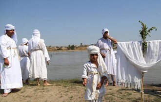 في عيد التعميد الذهبي.. الصابئة يؤكدون: الهجرة فكرتنا الدائمة