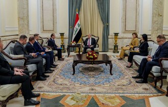 رئيس الجمهورية يشدد على عدم جواز بقاء أي لاجئ في المخيمات
