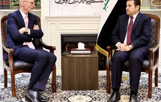 مستشار الأمن القومي السيد قاسم الأعرجي يستقبل السفير البريطاني في العراق