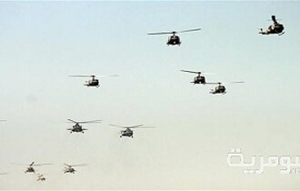 طيران الجيش يلقي منشورات بالانبار يطالب فيها المواطنين بعدم الاقتراب من الصحراء