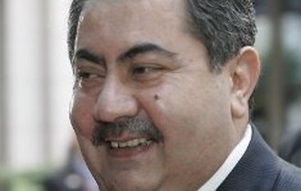 زيباري: سن قانون خاص بتوزيع عائدات النفط في المستقبل القريب وحل القضايا السياسية الرئيسية