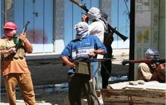 إندلاع إشتباكات في حي العامرية