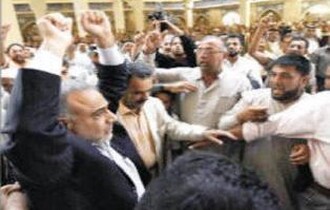 عادل عبد المهدي يقود حملة انتقاد للحكومة