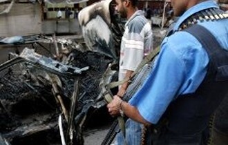 مقتل أربعة جنود أميركيين وعدد من رجال الشرطة العراقية والمالكي يستعد للإعلان عن خطة أمنية جديدة