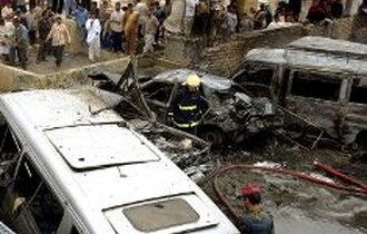 حزن في النجف وواشنطن تدعو العراقيين إلى ضبط النفس