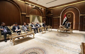 الحلبوسي يعد بتلبية مطالب قدمها إليه أمير الإيزيديين في العراق والعالم