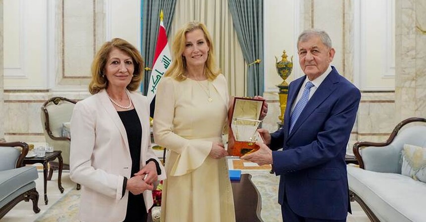 رئيس الجمهورية يتسلم رسالة خطية من تشارلز الثالث: العراق صديق وحليف
