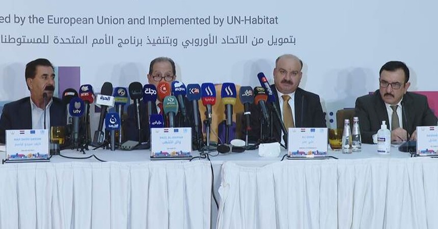 مشاركون بندوة مشروع