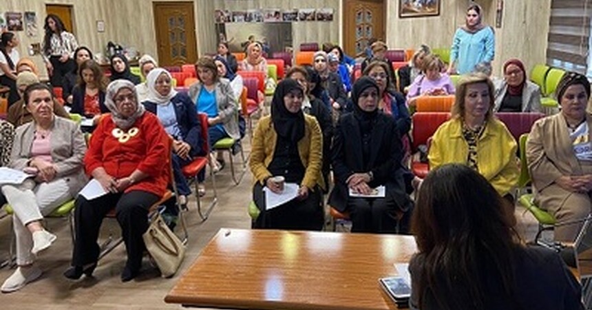 الدكتورة بشرى الزوبعي مثلت منظمة حمورابي لحقوق الانسان في جلسة حوارية خصصت لحقوق المرأة