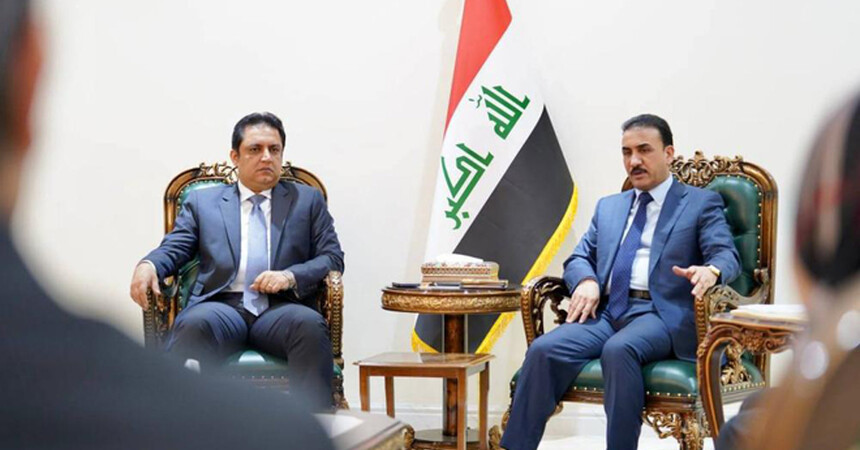 الوزير الجبوري يبحث مع تربية كردستان غلق مخيمات النازحين وتنسيق العمل