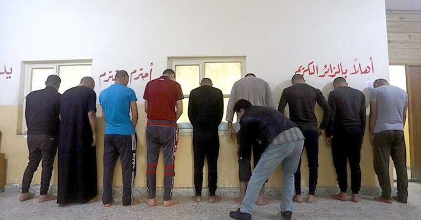 ذوو معتقلين في سجن عراقي يتحدثون عن تعذيب وتسريع بإعدام الأبرياء
