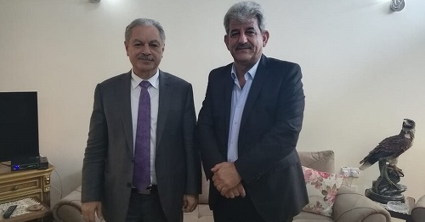 •	السيد لويس مرقوس ايوب يتداول مع الدكتور مصطفى الهيتي رئيس صندوق اعمار المناطق المتضررة بشأن الخدمات في قضاء الحمدانية 
