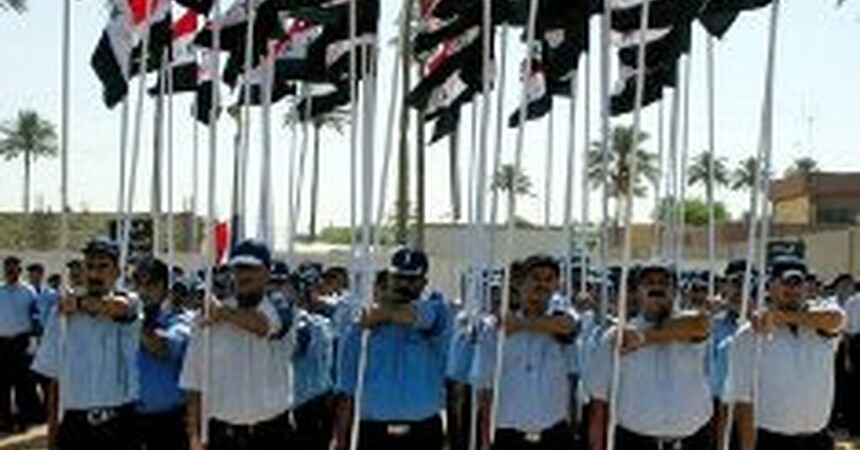 سحب 700 من أفراد الشرطة العراقية من مواقعهم في بغداد لإعادة تدريبهم